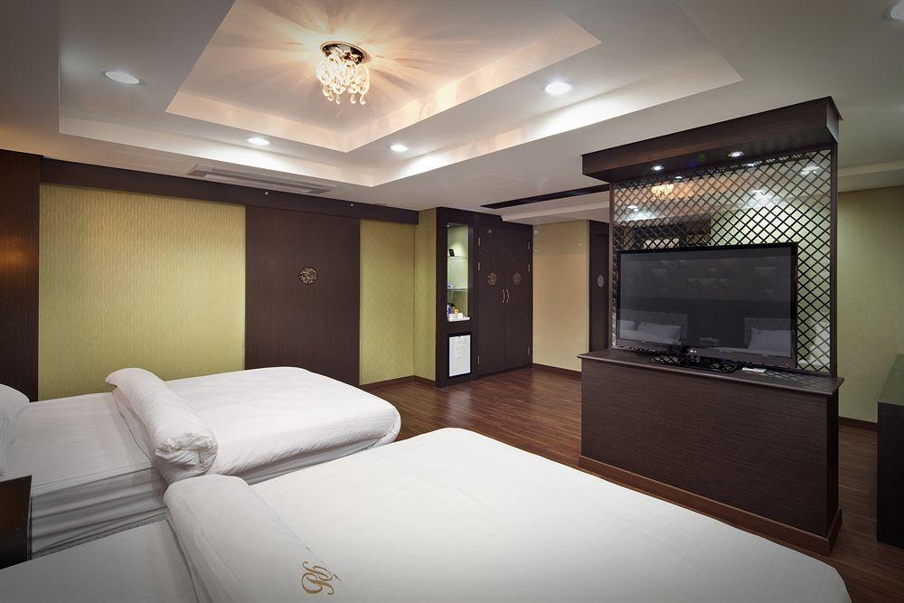 Press Hotel Busan Exterior photo