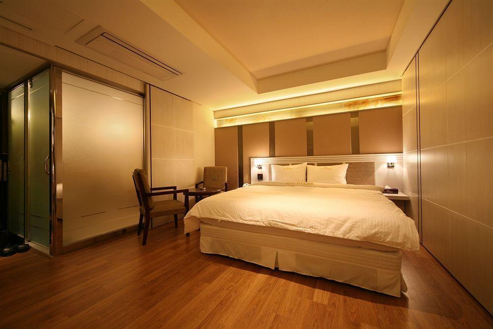Press Hotel Busan Exterior photo