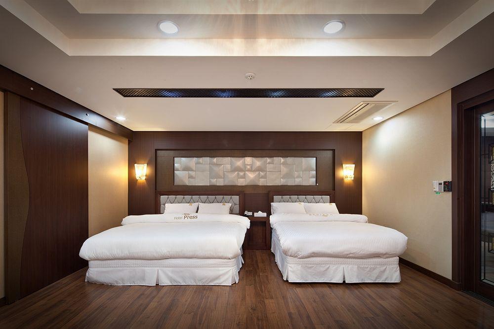 Press Hotel Busan Exterior photo